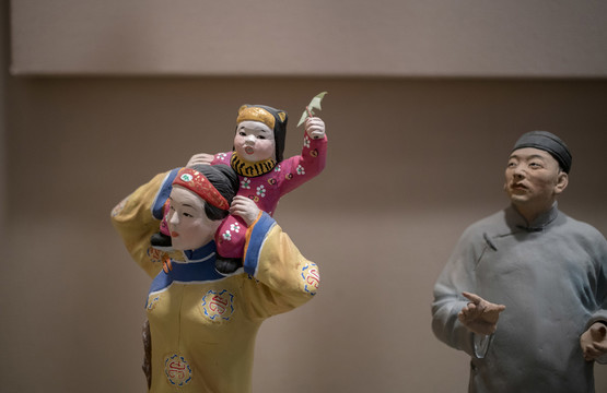 老北京上元節(jié)觀花燈場(chǎng)景雕塑