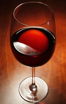 紅葡萄酒
