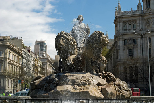 從前面的Cibeles