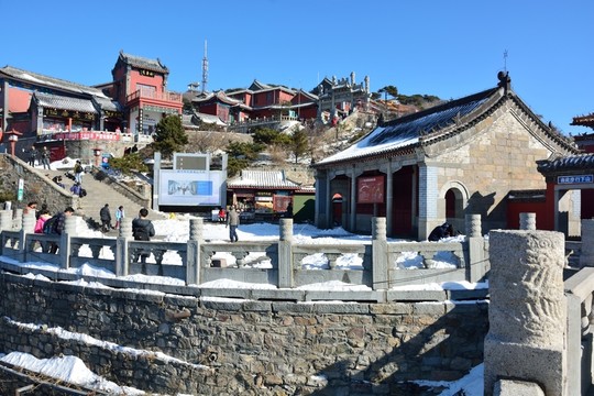 泰山冬天素材