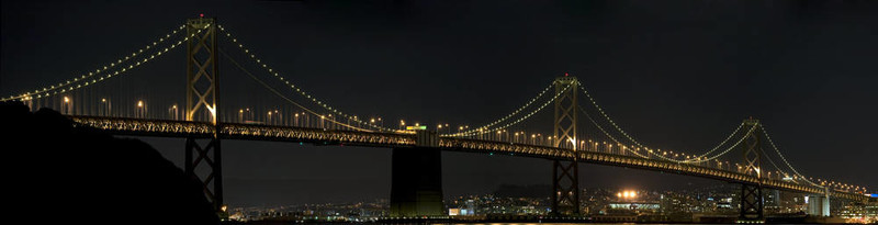 夜間海灣大橋