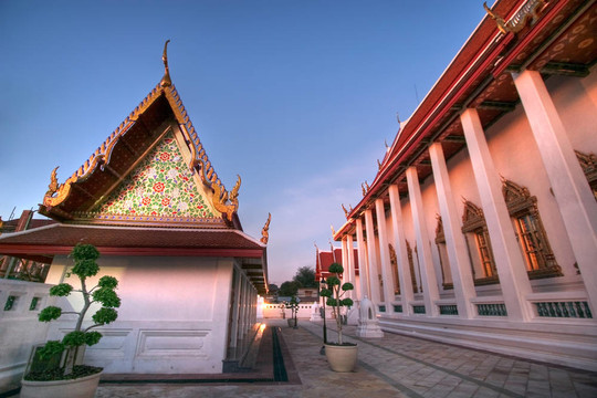 寺rakhangkositaram庭院