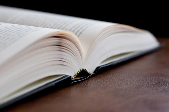 精裝書