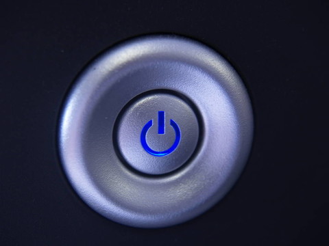 藍色霓虹燈電源按鈕