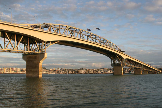 奧克蘭海港大橋