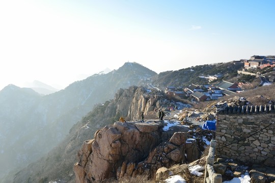 泰山冬日風(fēng)景