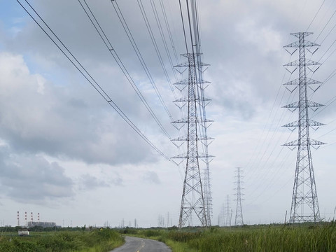 電力線和發(fā)電站