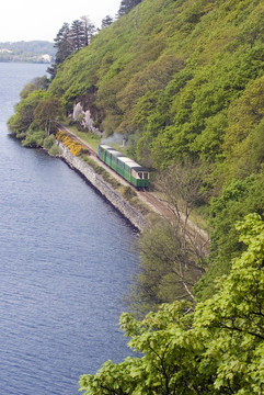 蘭貝里斯湖鐵路