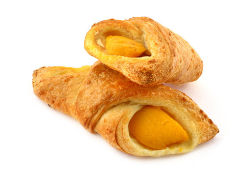 兩個(gè)法式點(diǎn)心杏仁蛋糕