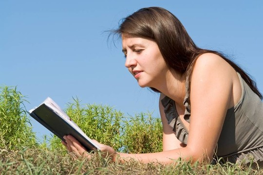 女孩讀的書