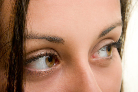 美麗的Brown Eyes