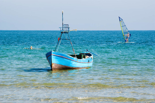 沖浪和游泳