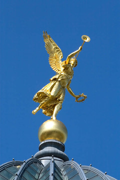 黃金天使