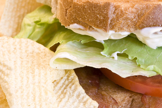 BLT