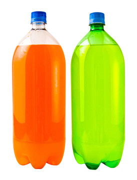 橙色和檸檬的蘇打水