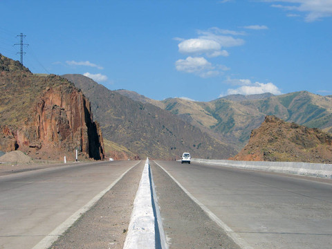 山路