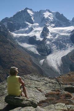伯爾尼納山；Piz Scerscen