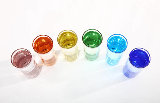 彎曲的彩虹shotglasses