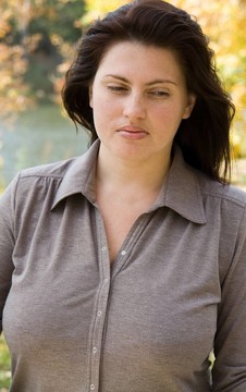 年輕漂亮的女人
