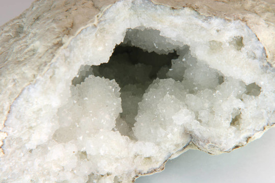 水晶石的細(xì)節(jié)