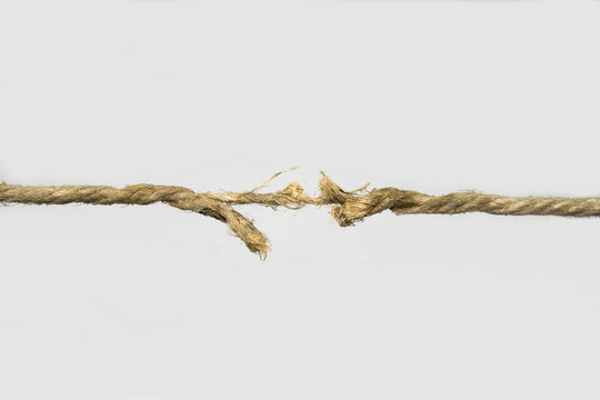 繩子很快打破