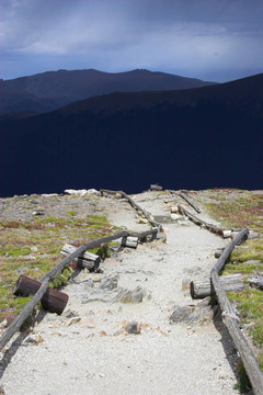 山區(qū)道路