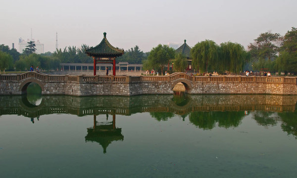 叢臺(tái)公園