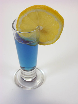 藍(lán)色的飲料