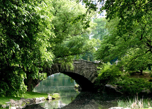水池石橋