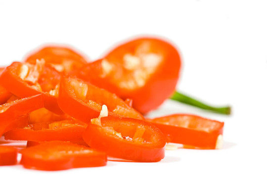 紅辣椒辣椒片白色