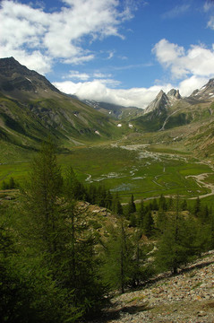 山谷