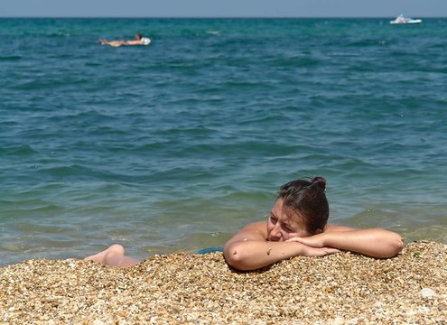 海灘上的女人