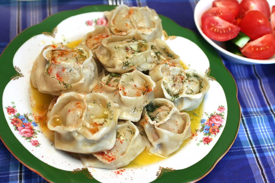 意大利式餛飩或俄羅斯餃子
