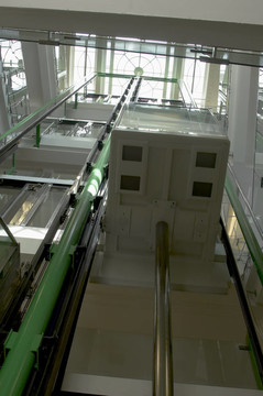 電梯井