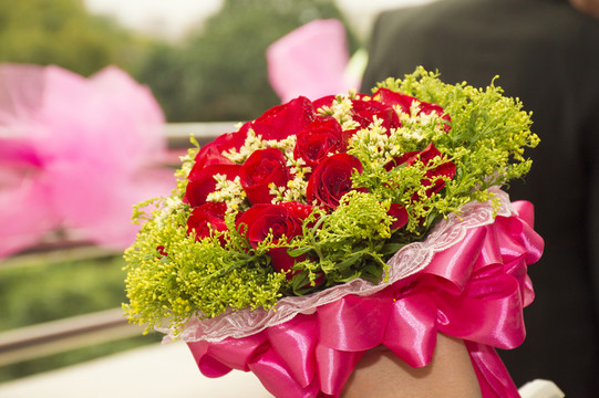唯美美麗的結(jié)婚玫瑰花