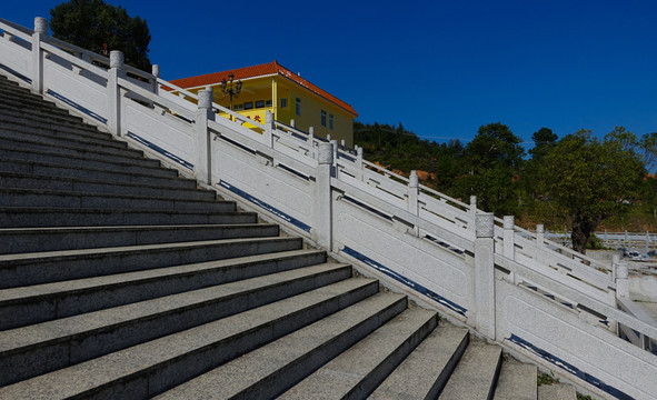 陽西 大垌山
