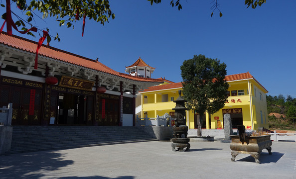 陽(yáng)西 大垌山