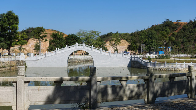 拱橋