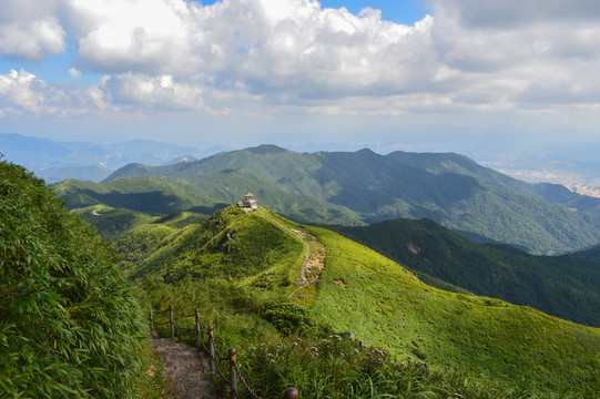 廣西姑婆山國(guó)家森林公園