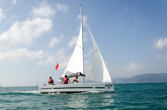 帆船