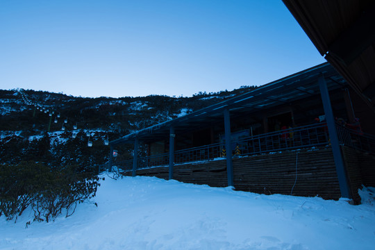 轎子雪山登山纜車站