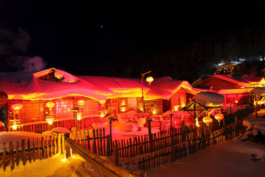 雪鄉(xiāng) 夜景 燈光 紅燈 燈籠
