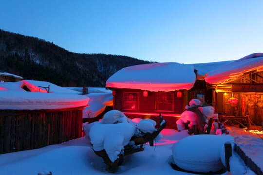 雪鄉(xiāng) 夜景 燈光 紅燈 燈籠