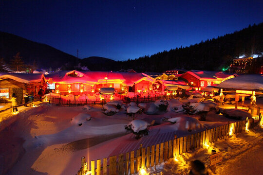 雪鄉(xiāng) 夜景 雪 風(fēng)景 燈光