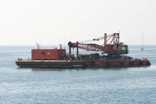浮式起重機(jī)