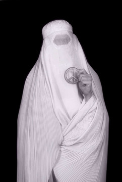來自阿富汗的女人