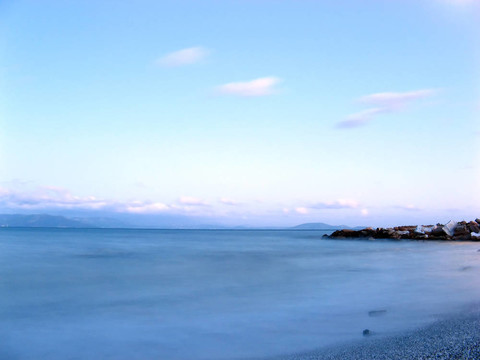 在日落海灘