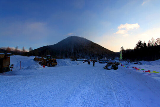 林海雪原