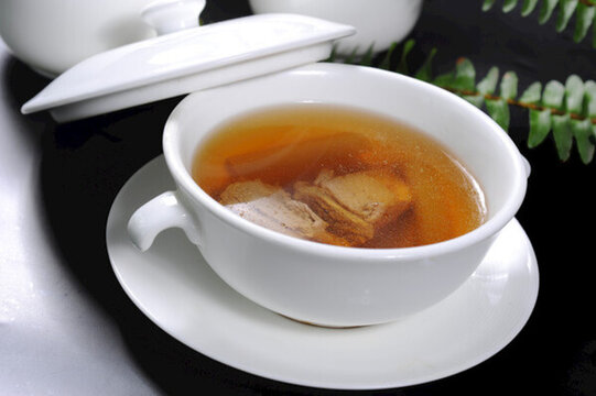 酸蘿卜老鴨湯