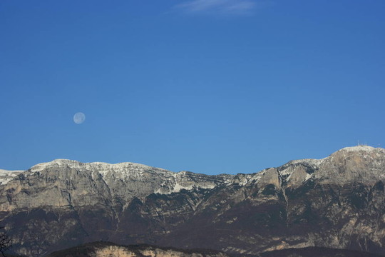 山